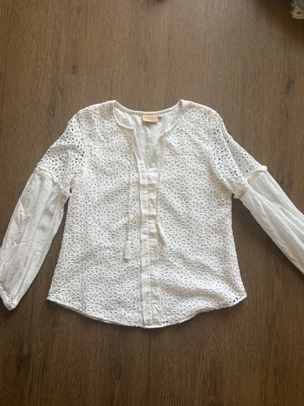 Vintage Tailored Fit Rungolee White Eyelet Lace Blouse - Women's Top